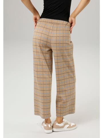 Aniston Hose in Hellbraun/ Hellblau