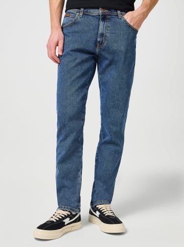 Wrangler Dżinsy - Tapered fit - w kolorze niebieskim