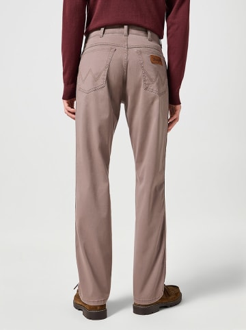 Wrangler Spodnie w kolorze szarobrązowym