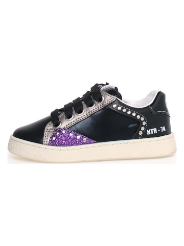 Naturino Sneakersy "Quar" w kolorze czarnym