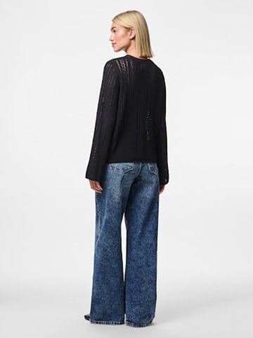 Pieces Pullover in Schwarz