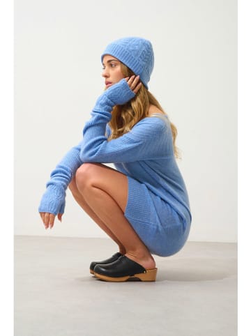 AUTHENTIC CASHMERE Kaszmirowa czapka "Scott" w kolorze błękitnym