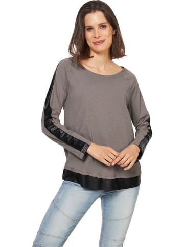 Heine Longsleeve in Braun/ Schwarz