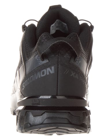 SALOMON Trailrunningschuhe "XA Pro 3D V8" in Schwarz