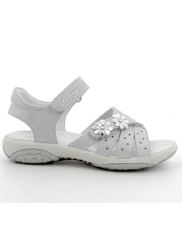 Primigi Sandalen in Grau