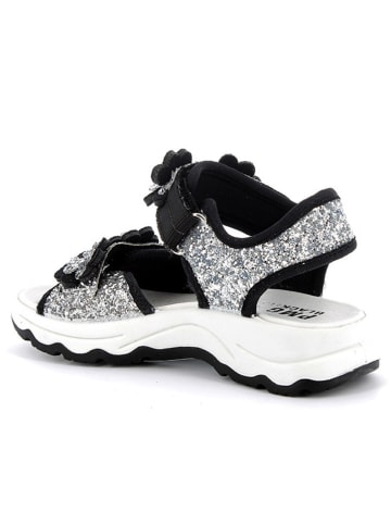 Primigi Sandalen zilverkleurig