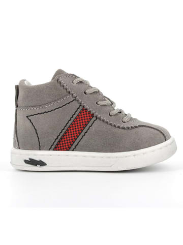Primigi Leder-Sneakers in Hellbraun