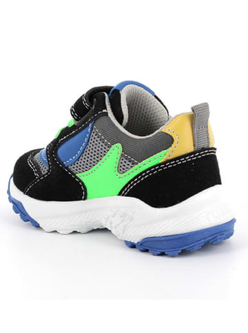 Primigi Sneakers in Schwarz/ Grün