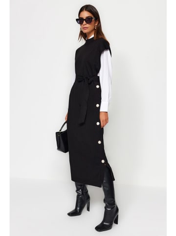 trendyol Strickkleid in Schwarz