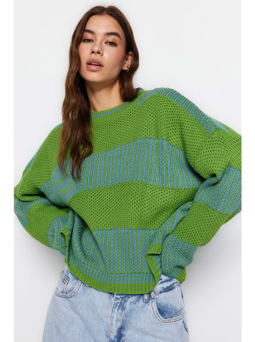 trendyol Pullover in Grün