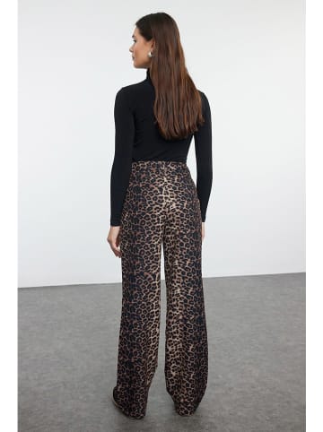 trendyol Hose in Beige/ Braun/ Schwarz