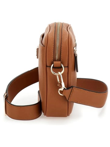 Guess Umhängetasche in Cognac - (B)24 x (H)18 x (T)4 cm