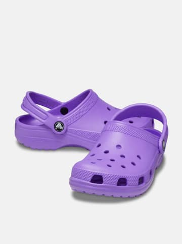 Crocs Chodaki "Classic" w kolorze fioletowym