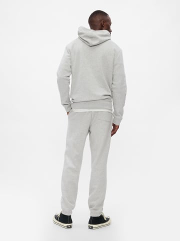 GAP Sweathose in Grau