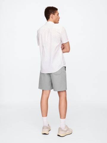 GAP Shorts in Grau