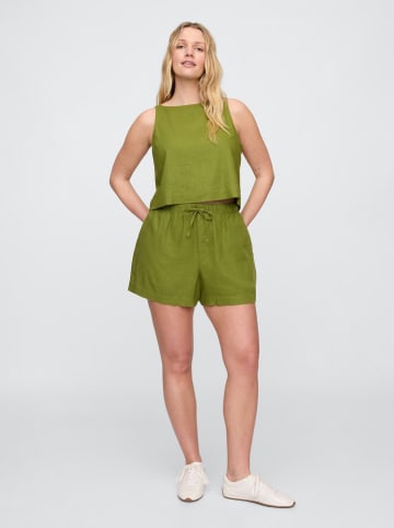 GAP Shorts in Khaki