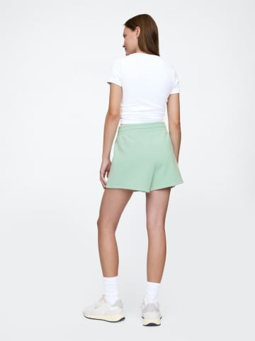 GAP Sweatshorts in Hellgrün