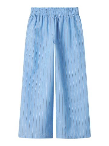 name it Hose in Hellblau