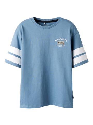 name it Shirt in Hellblau/ Weiß