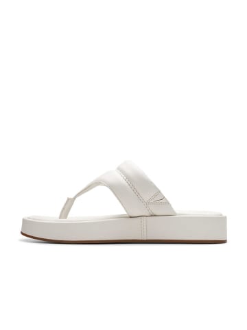 Clarks Skórzane japonki "Alda Walk" w kolorze kremowym