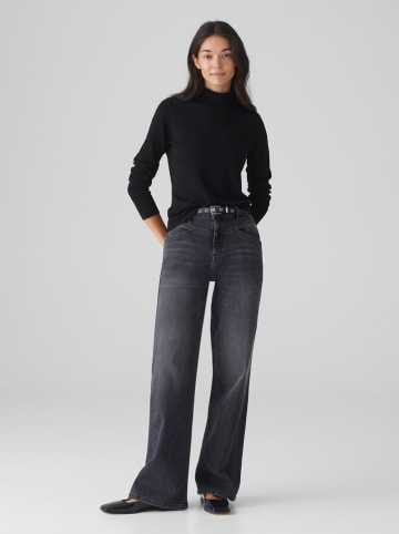 OPUS Longsleeve in Schwarz