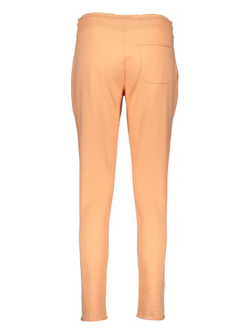 Juvia Sweathose in Apricot