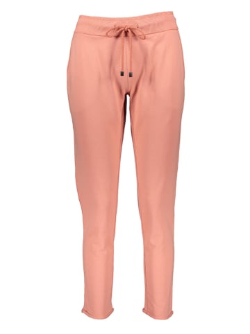 Juvia Sweathose in Orange