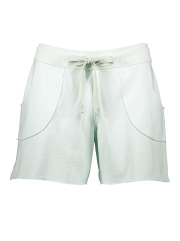 Juvia Shorts in Mint