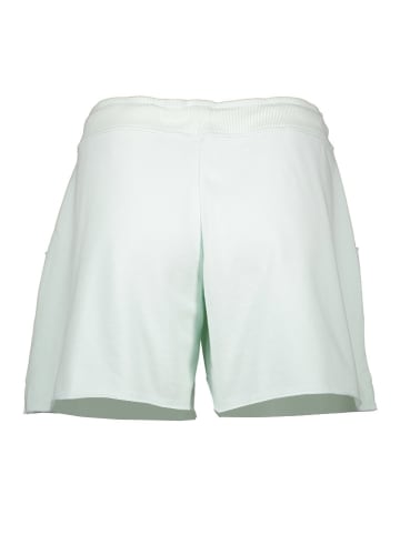 Juvia Shorts in Mint