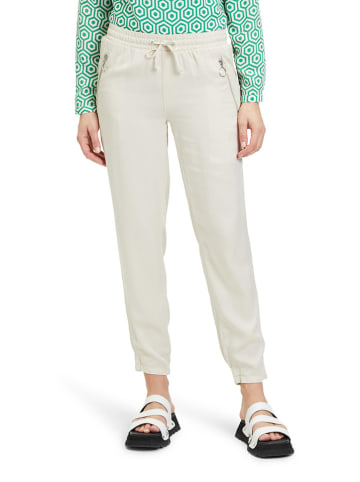 CARTOON Hose in Creme
