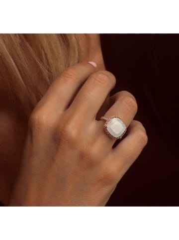 Les Petites Précieuses Rosévergold. Ring mit Edelsteinen