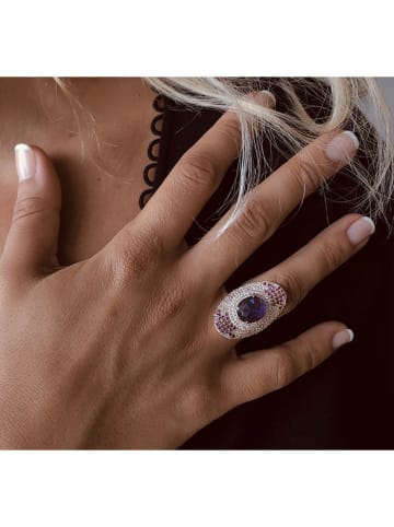 Les Petites Précieuses Rosévergold. Ring mit Edelsteinen