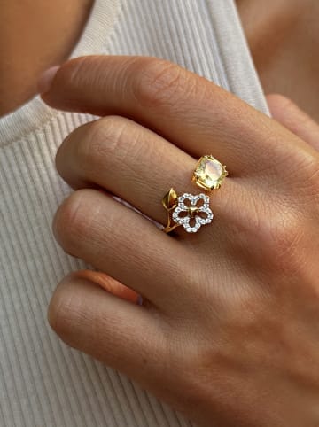Les Petites Précieuses Vergulde ring met edelstenen