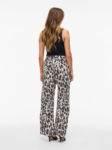 Vila Marlenehose in Hellbraun/ Creme