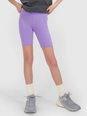 4F Shorts in Lila