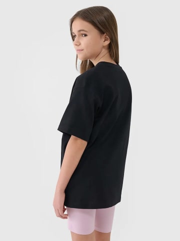 4F Shirt in Schwarz