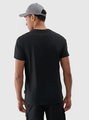 4F Shirt zwart