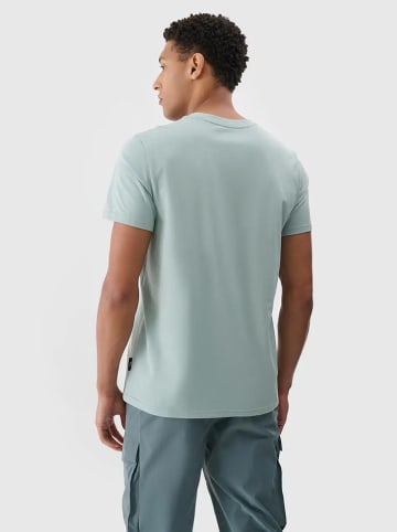 4F Shirt in Hellblau