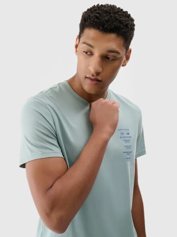 4F Shirt in Hellblau