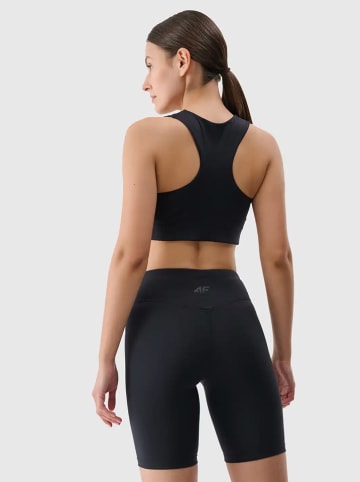 4F Trainingsshorts in Schwarz