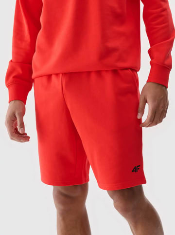 4F Sweatshorts in Rot