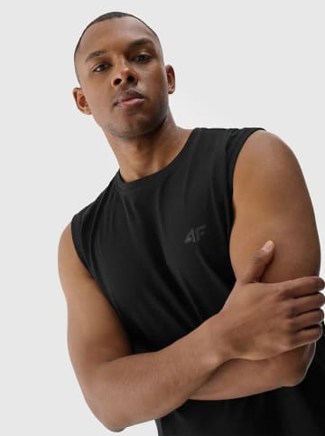 4F Shirt in Schwarz