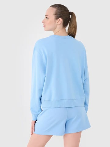 4F Bluza w kolorze błękitnym