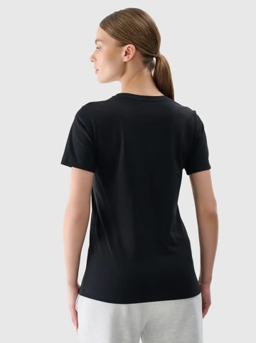4F Shirt in Schwarz