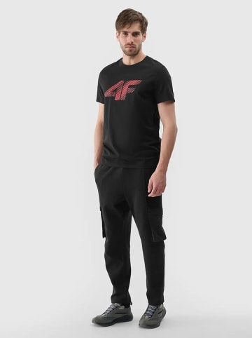 4F Shirt in Schwarz