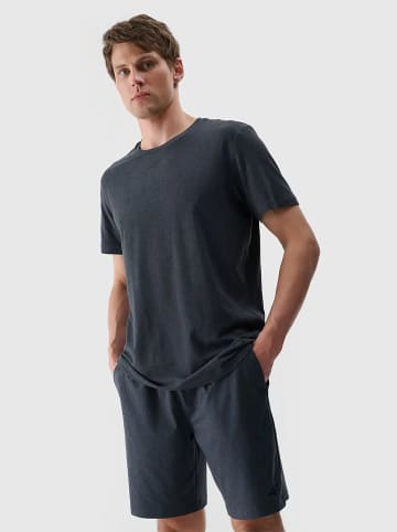 4F Funktionsshorts in Anthrazit
