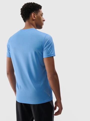 4F Trainingsshirt in Hellblau