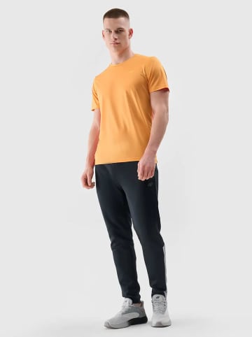 4F Trainingsshirt oranje