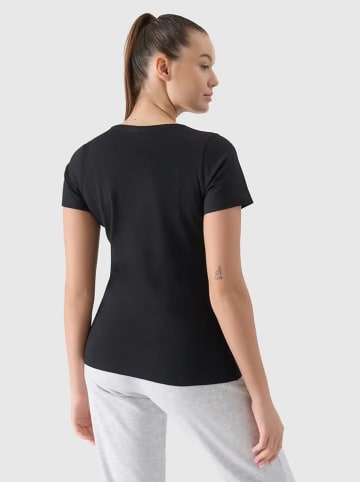 4F Shirt in Schwarz