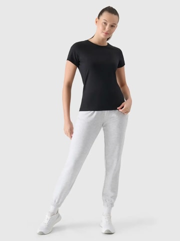 4F Shirt in Schwarz